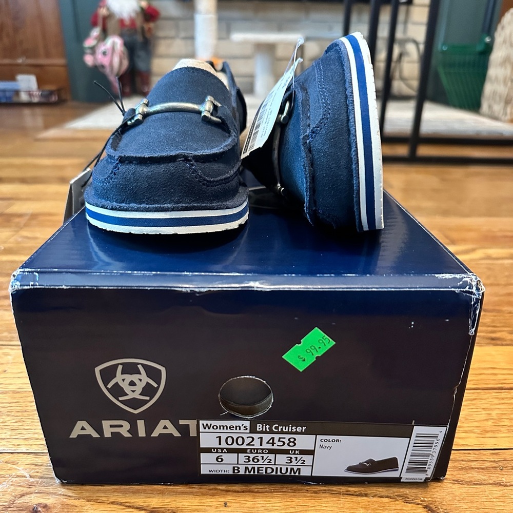 NIB Ariat Bit Cruiser shoes women’s 6.5